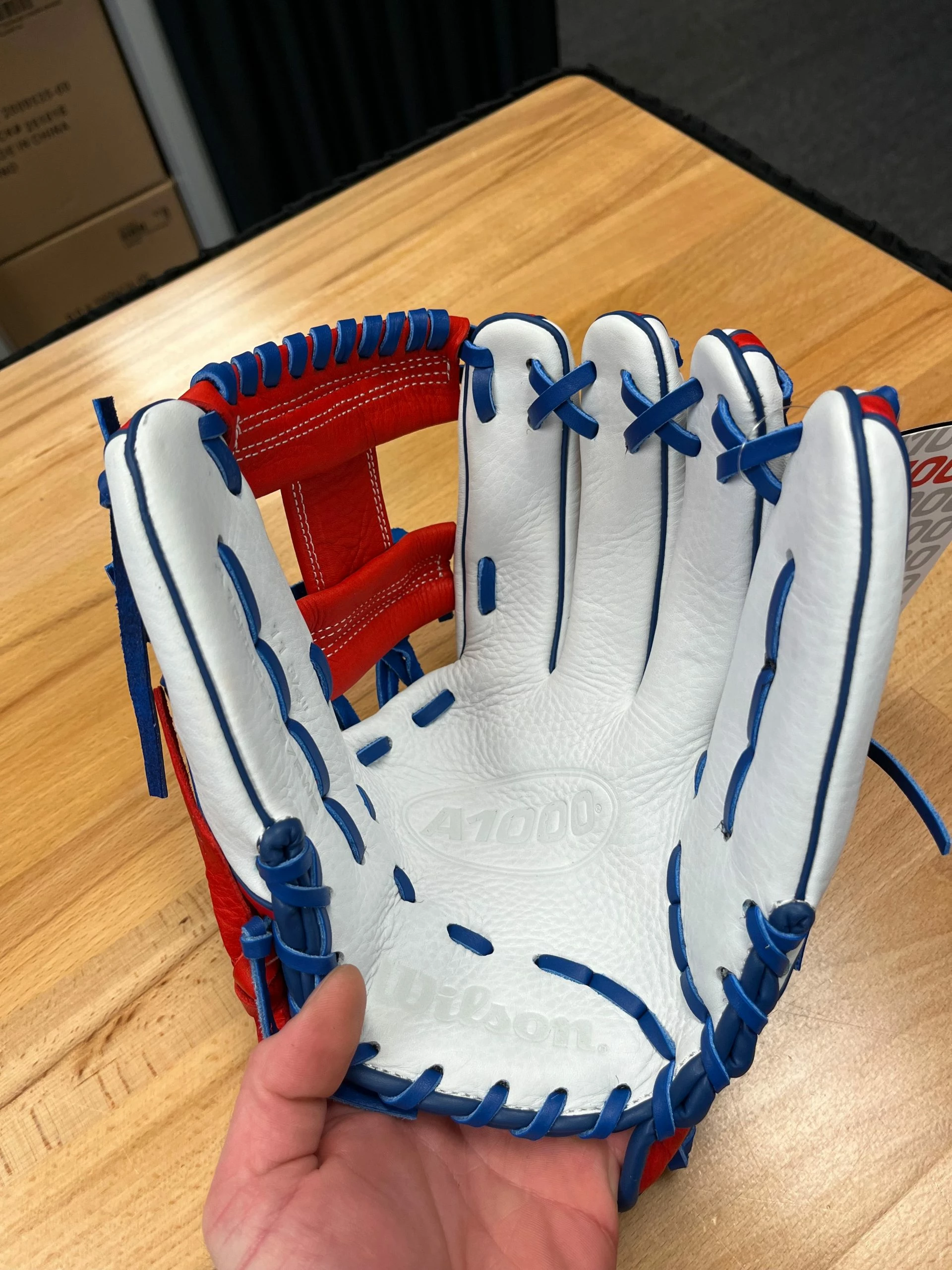 Wilson 2022 A1000 1787 RWB 11.75" GLOVE: WBW1008371175 4 Wilson 2022 A1000 1787 RWB 11.75" GLOVE: WBW1008371175 - Image 2