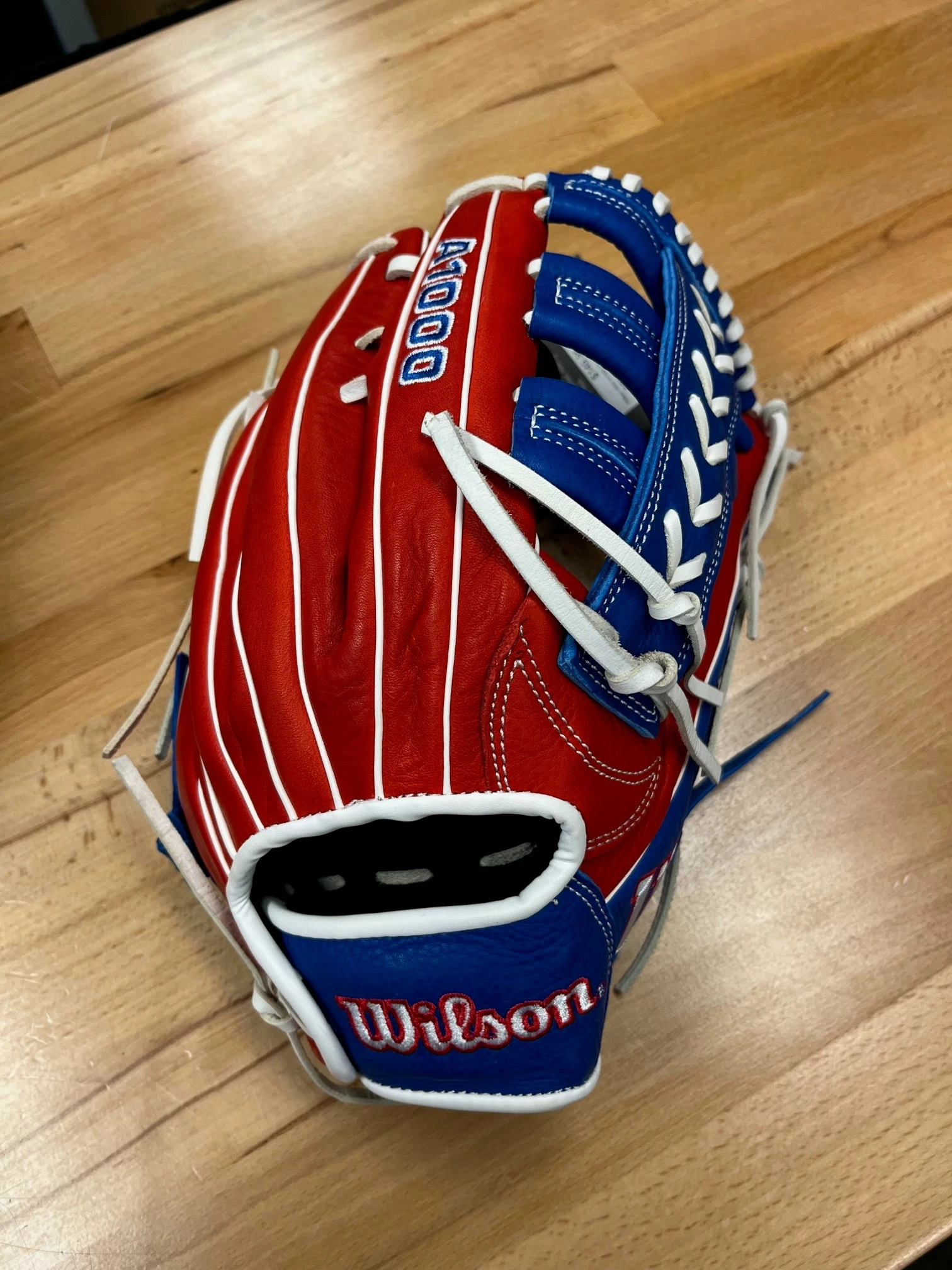 Wilson 2022 A1000 PF1892 RWB 12.25" GLOVE: WBW1008401225 3 Wilson 2022 A1000 PF1892 RWB 12.25" GLOVE: WBW1008401225