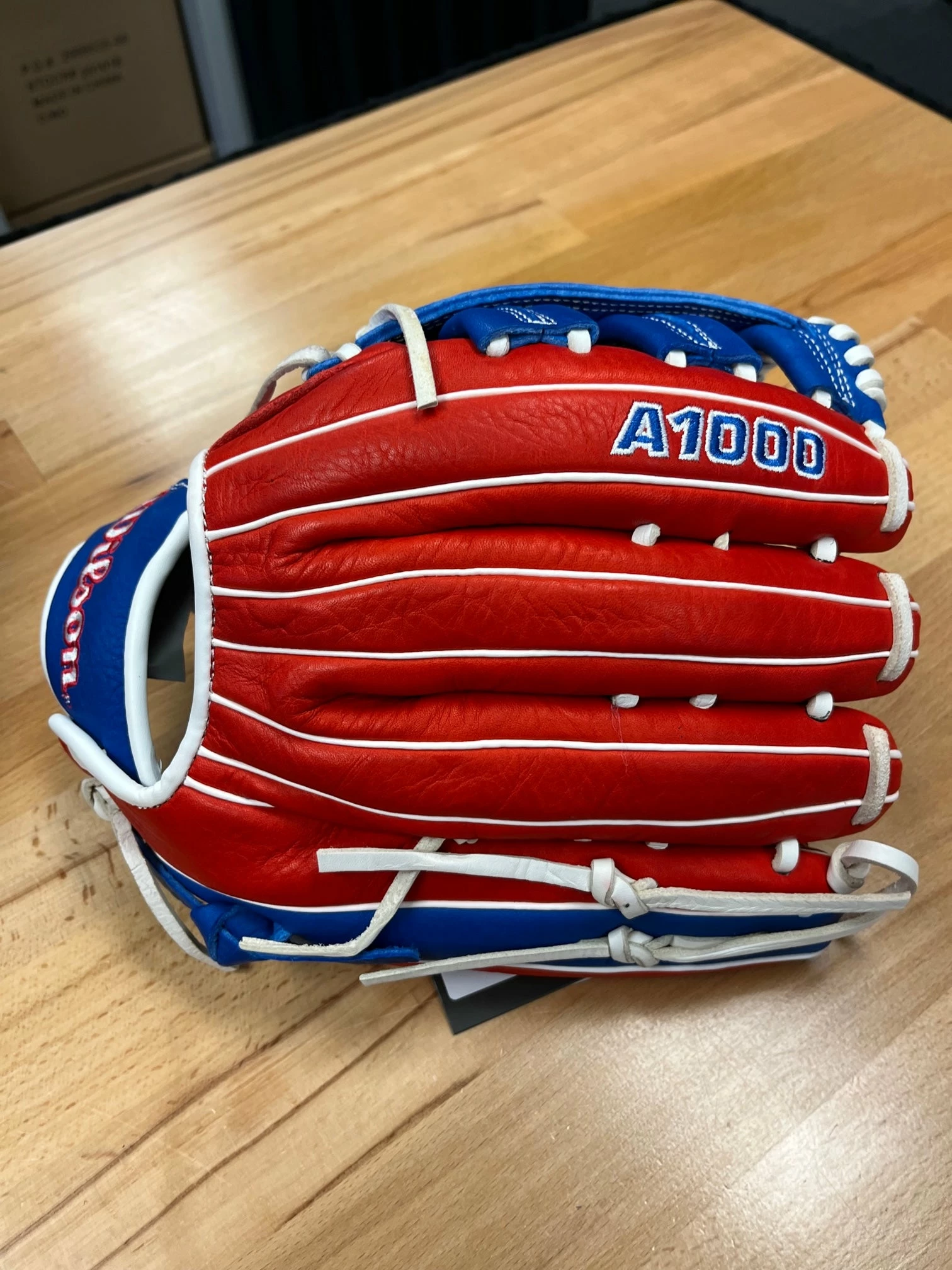 Wilson 2022 A1000 PF1892 RWB 12.25" GLOVE: WBW1008401225 10 Wilson 2022 A1000 PF1892 RWB 12.25" GLOVE: WBW1008401225 - Image 8