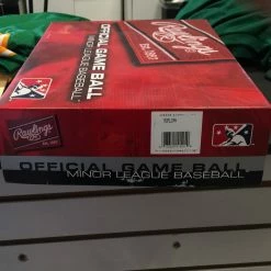 Baseline Sportss Rawlings ROML Baseballs (1 Dozen)